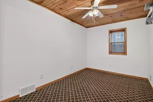 33940 Lagoon Dr, Burlington, WI 53105 - Photo 19