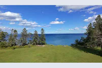 2820 W St James Ln, Mequon, WI 53092 - Photo 25