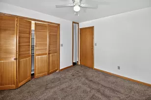 2826 S Chase Ave, Milwaukee, WI 53207 - Photo 11