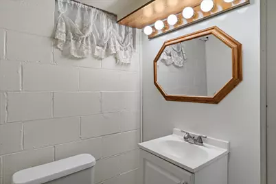 5461 N 106th St, Milwaukee, WI 53225 - Photo 23