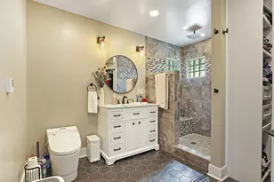 N7066 Lakeshore Ave, Sugar Creek, WI 53121 - Photo 15