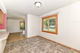 2403 S 94th St, West Allis, WI 53227 - Photo 13