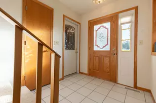 919 Oak Ave -, Onalaska, WI 54650 - Photo 3