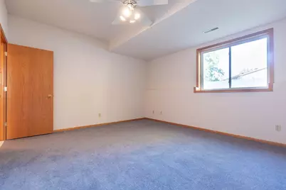 919  Oak Ave -, Onalaska, WI 54650 - Photo 17