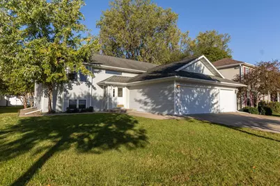 919  Oak Ave -, Onalaska, WI 54650 - Photo 1