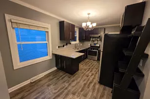 3017 S Hanson Ave, Milwaukee, WI 53207 - Photo 15