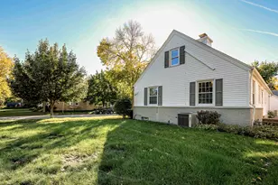 170 E Birch Ave, Whitefish Bay, WI 53217 - Photo 37