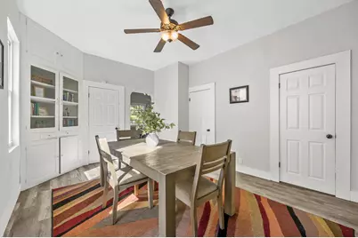 2572 S Howell Ave, Milwaukee, WI 53207 - Photo 11