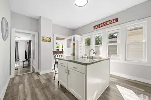 2572 S Howell Ave, Milwaukee, WI 53207 - Photo 9