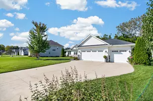5714 Richwood Ln, Racine, WI 53402 - Photo 43