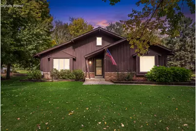 4264  Kennedy Cir, Richfield, WI 53017 - Photo 1