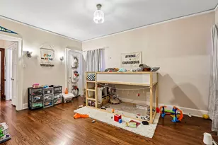 3247 N Summit Ave, Milwaukee, WI 53211 - Photo 21