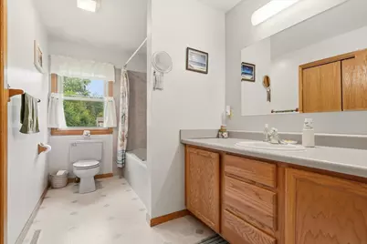 1014 N Meadow Dr, Silver Lake, WI 53170 - Photo 19