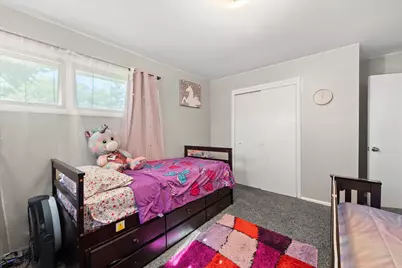 14430  Hyland Dr, Brookfield, WI 53005 - Photo 17