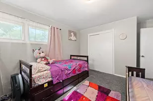 14430 Hyland Dr, Brookfield, WI 53005 - Photo 17