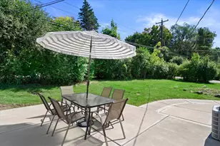 14430 Hyland Dr, Brookfield, WI 53005 - Photo 31