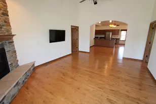 253 Settlement Dr, Racine, WI 53105 - Photo 7