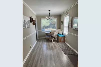 725 S 119th St, West Allis, WI 53214 - Photo 5