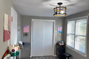 725 S 119th St, West Allis, WI 53214 - Photo 15