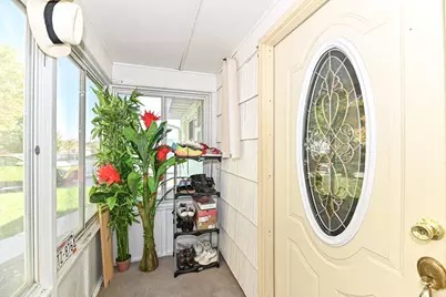 6117 W Bennett Ave, Milwaukee, WI 53219 - Photo 5