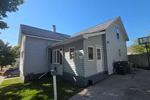1020 N 11th St, Sheboygan, WI 53081 - Photo 35