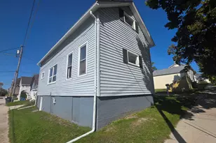 1020 N 11th St, Sheboygan, WI 53081 - Photo 37