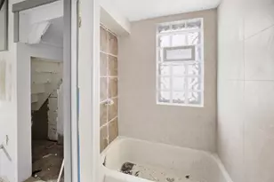 3521 N 8th St, Milwaukee, WI 53206 - Photo 15