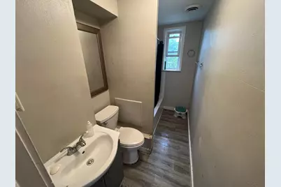 2467 S Burrell St, Milwaukee, WI 53207 - Photo 11