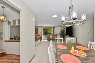 3732 W Cold Spring Rd, Greenfield, WI 53221 - Photo 9