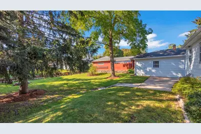 2517  Erie Ave, Sheboygan, WI 53081 - Photo 27