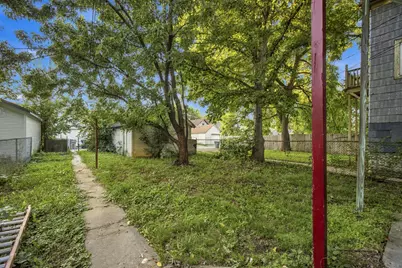 2625 N 37th St, Milwaukee, WI 53210 - Photo 3