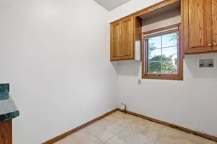 11210 W Green Tree Rd, Milwaukee, WI 53224 - Photo 41