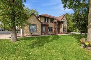 11210 W Green Tree Rd, Milwaukee, WI 53224 - Photo 3
