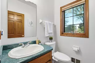 11210 W Green Tree Rd, Milwaukee, WI 53224 - Photo 27
