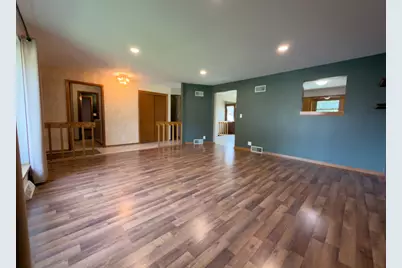 5641 S Swift Ave, Cudahy, WI 53110 - Photo 13