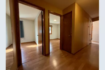 5641 S Swift Ave, Cudahy, WI 53110 - Photo 25