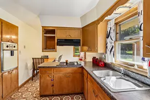 3929 N 62nd St, Milwaukee, WI 53216 - Photo 9