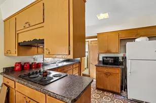 3929 N 62nd St, Milwaukee, WI 53216 - Photo 13