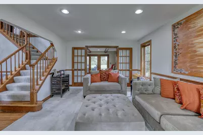 8424 S 68th St, Franklin, WI 53132 - Photo 17