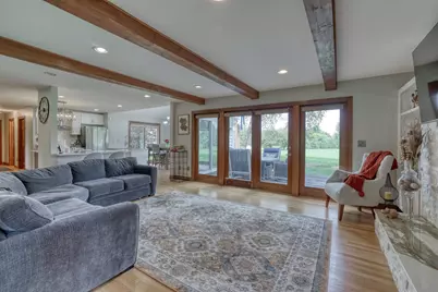 8424 S 68th St, Franklin, WI 53132 - Photo 13