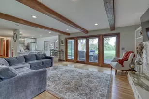 8424 S 68th St, Franklin, WI 53132 - Photo 13