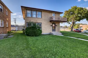 3913 N 72nd St, Milwaukee, WI 53216 - Photo 3