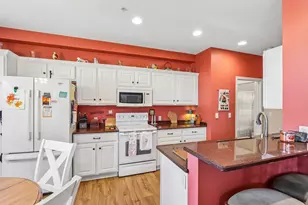 11445 W Oklahoma Ave, West Allis, WI 53227 - Photo 7
