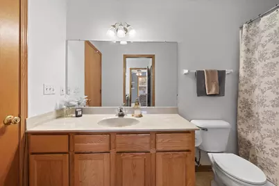 617  Westfield Way #C, Pewaukee, WI 53072 - Photo 17
