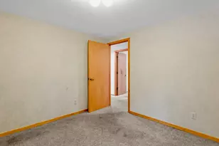 3364 Nagawicka Ave, Delafield, WI 53018 - Photo 27