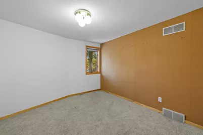 3364  Nagawicka Ave, Delafield, WI 53018 - Photo 29