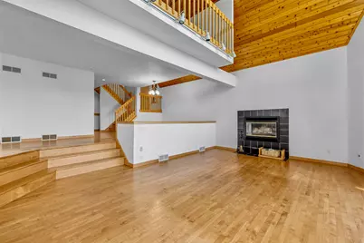 3364  Nagawicka Ave, Delafield, WI 53018 - Photo 7