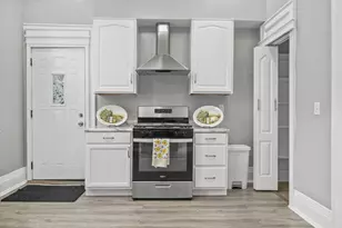 1033 W Lincoln Ave, Milwaukee, WI 53215 - Photo 55