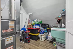 1033 W Lincoln Ave, Milwaukee, WI 53215 - Photo 41