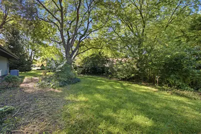 9115 N Deer Ct, Brown Deer, WI 53223 - Photo 27